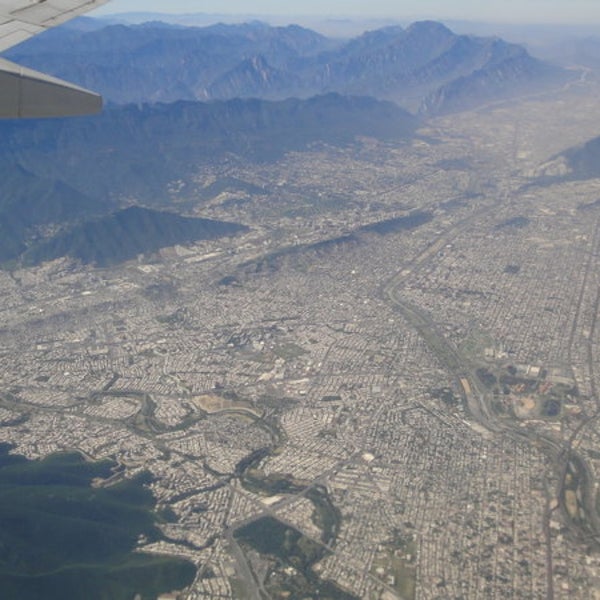 Das Foto wurde bei Flughafen Monterrey (MTY) von Montserrat C. am 5/7/2013 aufgenommen