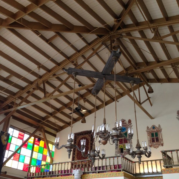Breads of India Indian Restaurant in Old Oakland