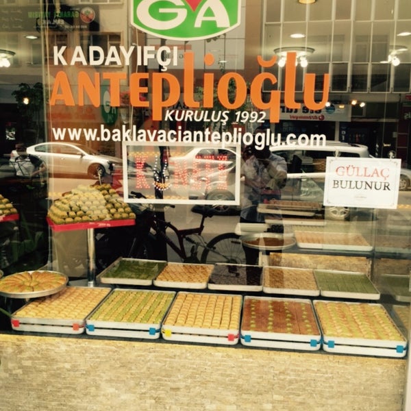 Photo taken at Yalova Sütlüsü by Nebi Şefik Anıl B. on 6/18/2015