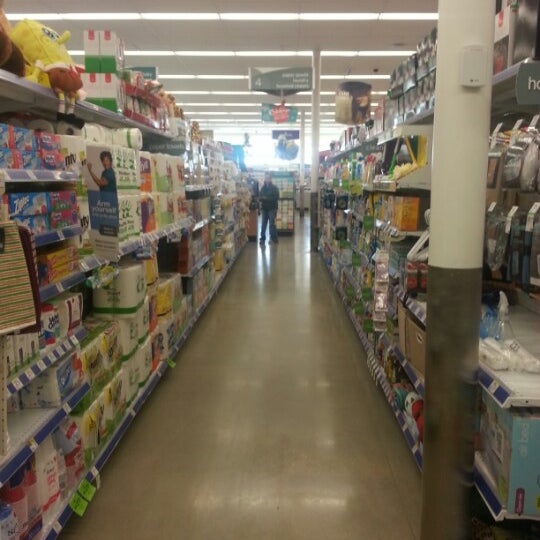 Walgreens 612 Raymond Dr