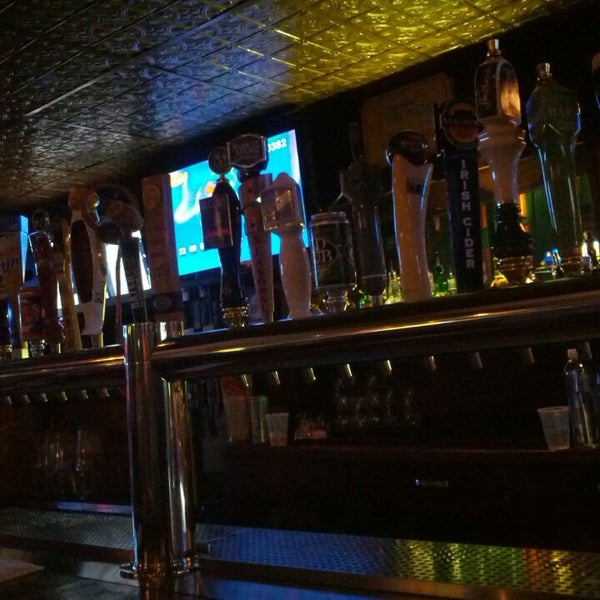 Zeno's Bar in Harrison West