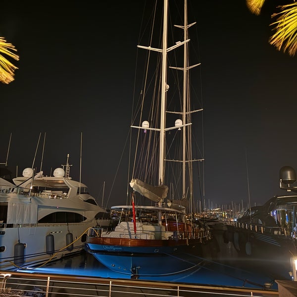 5/1/2024 tarihinde Eda Ç.ziyaretçi tarafından Yalıkavak Marina'de çekilen fotoğraf