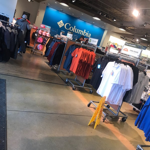 Columbia Sportswear Clothing Store