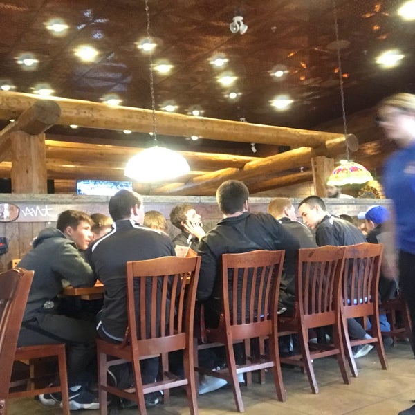2/3/2018에 John K.님이 Mother Bear&#39;s Pizza West에서 찍은 사진