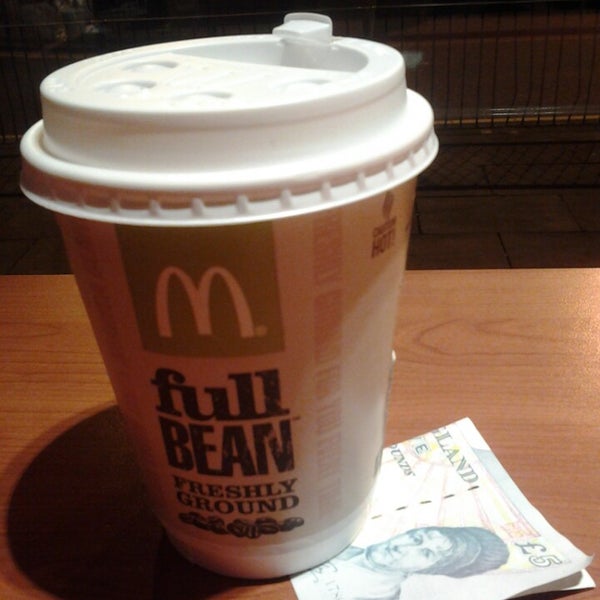 Photo taken at McDonald&#39;s by MR|Wiwie on 5/4/2013