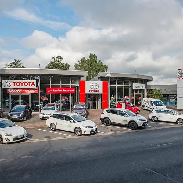 Photos At Autohaus S K Toyota Luneburg Luneburg Niedersachsen