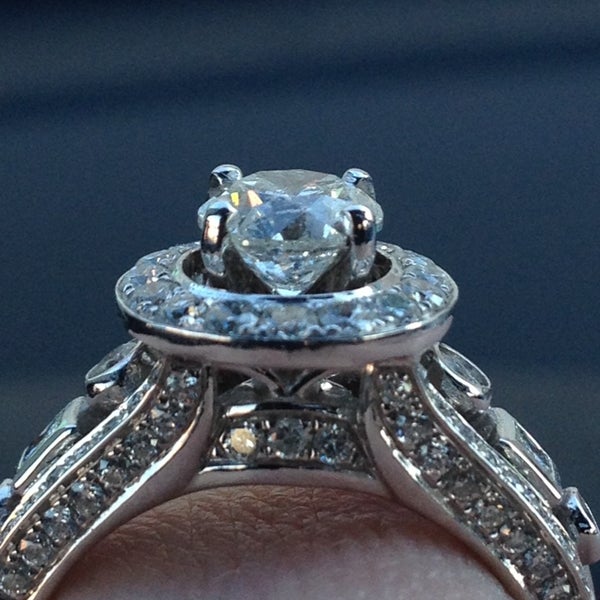 Jared jewelers rivergate online