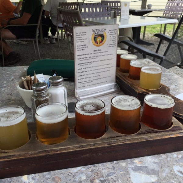 Photo taken at Barrington Brewery &amp; Restaurant by Andrew T. on 7/17/2015