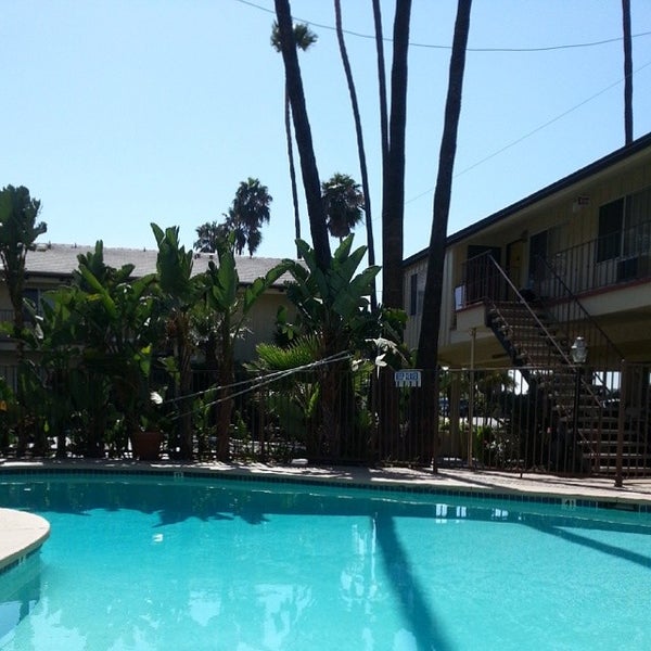 Photo taken at Vagabond Inn San Diego Hotel Circle by Ivan S. on 7/2/2014