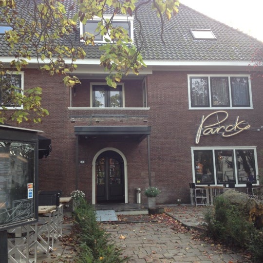 10/31/2012 tarihinde Ivo B.ziyaretçi tarafından Restaurant Parck'de çekilen fotoğraf