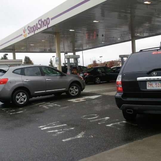 Stop & Shop Gas Station East Dedham 3 tips from 318 visitors