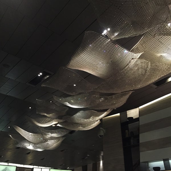 Photo prise au Holiday Inn New Delhi International Airport par Anastasia R. le5/9/2015