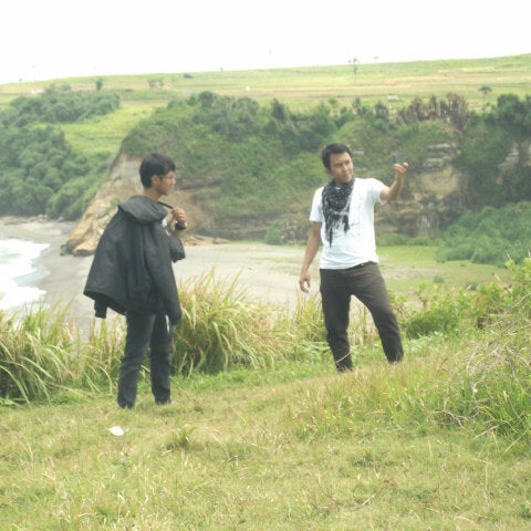 Photos At Pantai Rancabuaya Garut Jawa Barat