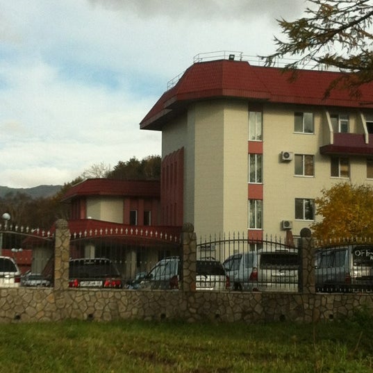 Гостиница юбилейная сахалин. Пер алтайский 15. Алтайский переулок 22 воронеж. Алтайский переулок 28. Отель юбилейный южно сахалинск.