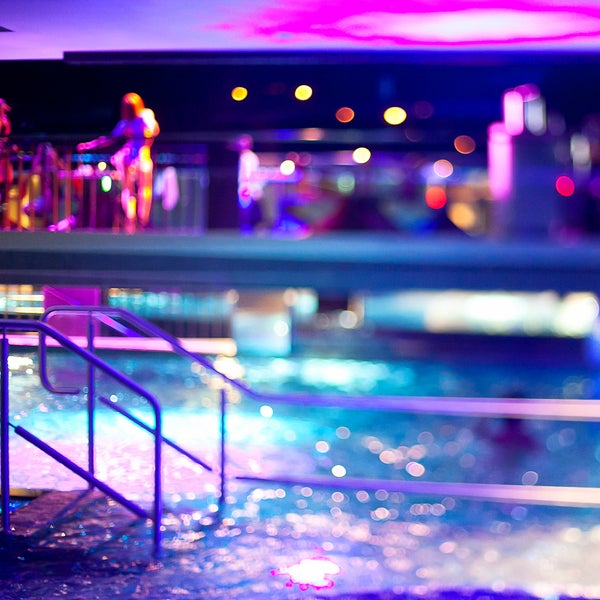 7/25/2013 tarihinde VODA aquaclub &amp; hotelziyaretçi tarafından VODA aquaclub &amp; hotel'de çekilen fotoğraf