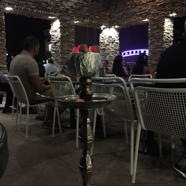 Photo taken at Momo&#39;s Grill Hookah by ‏ع on 8/5/2015