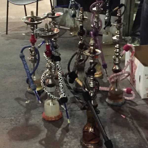 Photo taken at Momo&#39;s Grill Hookah by ‏ع on 8/1/2015
