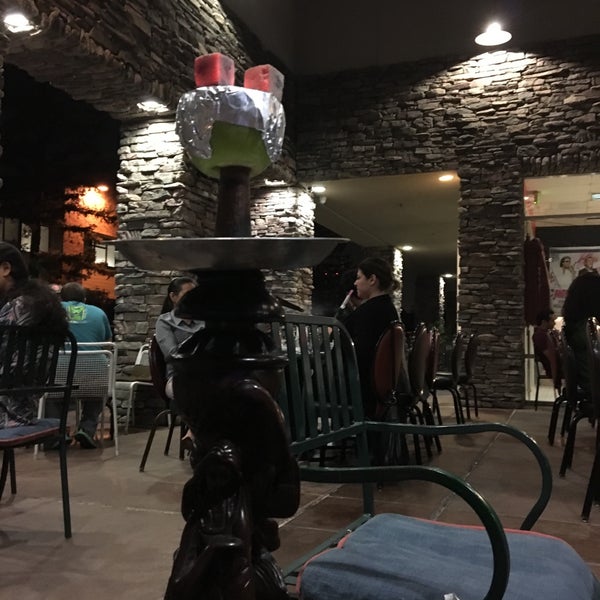 Photo taken at Momo&#39;s Grill Hookah by ‏ع on 8/25/2016