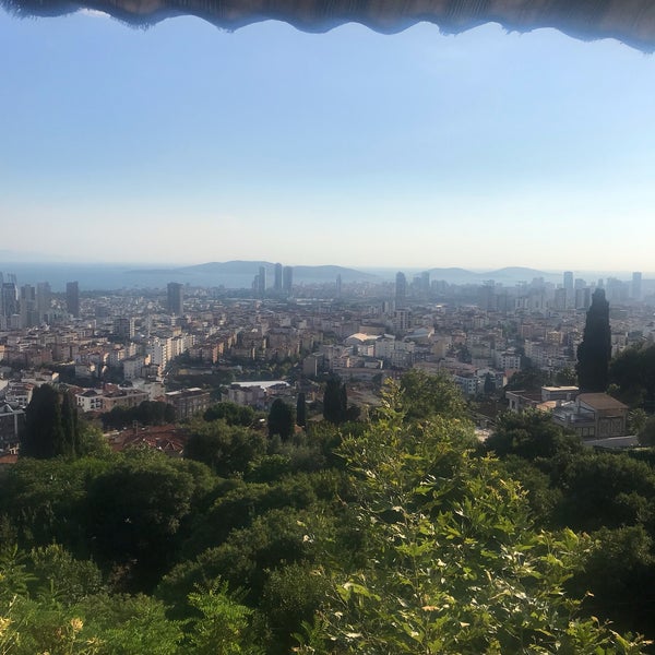 Foto diambil di İstanbul&#39;un Balkonu oleh M. D. pada 7/18/2019