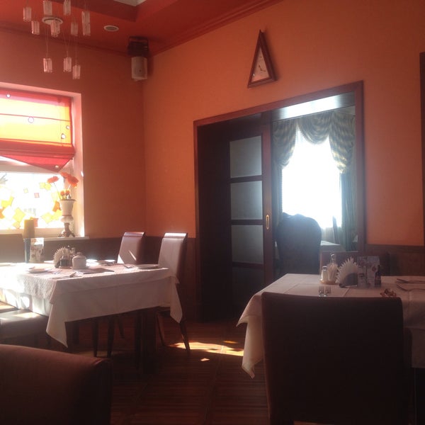 Таймс ресторан калининград. Тайм кафе шахунья. Ресторан таймс. Coffee time кафе. Ресторан таймс.