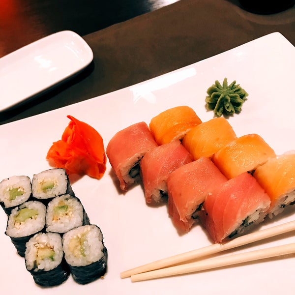 Суши сет курыжова 7. Суши таун горячий. Филадельфия сет суши таун. Суши перелета 32. Суши таун горячий.