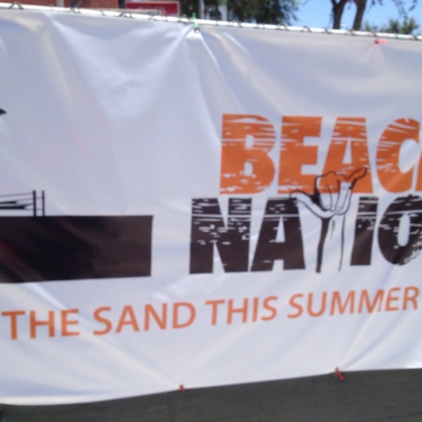 รูปภาพถ่ายที่ Beach Nation Cafe` โดย JESS K. เมื่อ 6/27/2013