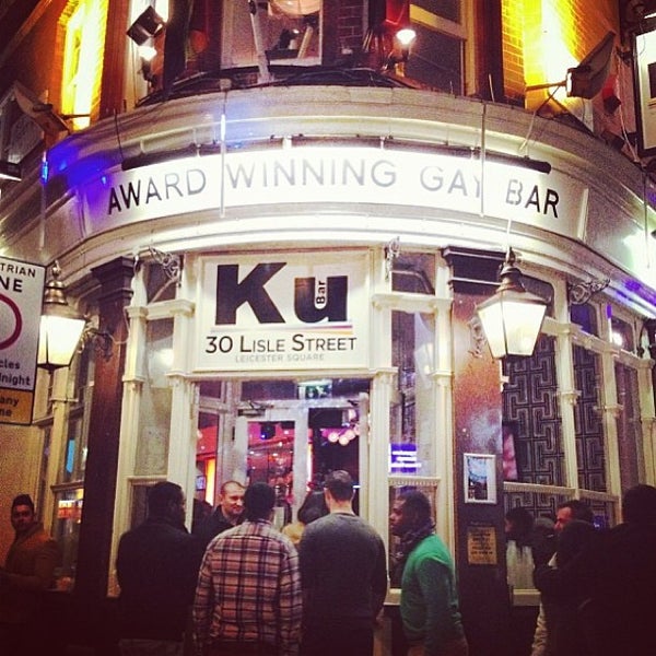 Gay pick up bar london