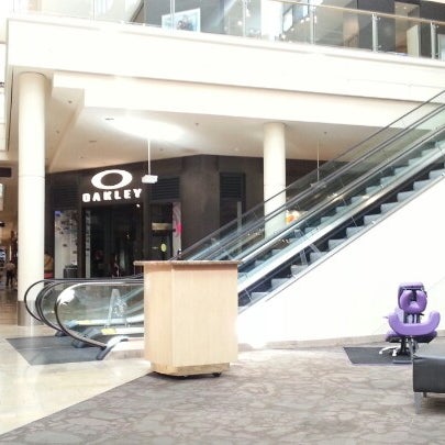 Oakley Vault - The Outlets at Legends