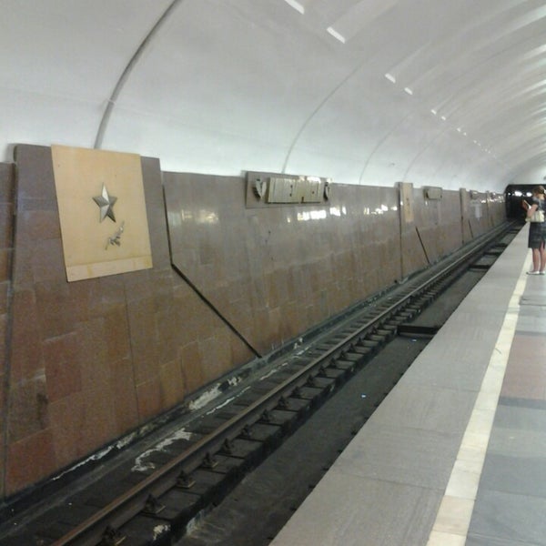 Метро кантемировская