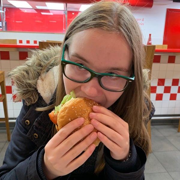 Photo taken at Five Guys by Cayetana G. on 4/3/2019