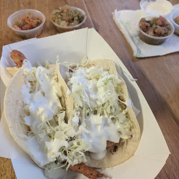 12/28/2018 tarihinde Tiffany T.ziyaretçi tarafından Best Fish Taco in Ensenada'de çekilen fotoğraf