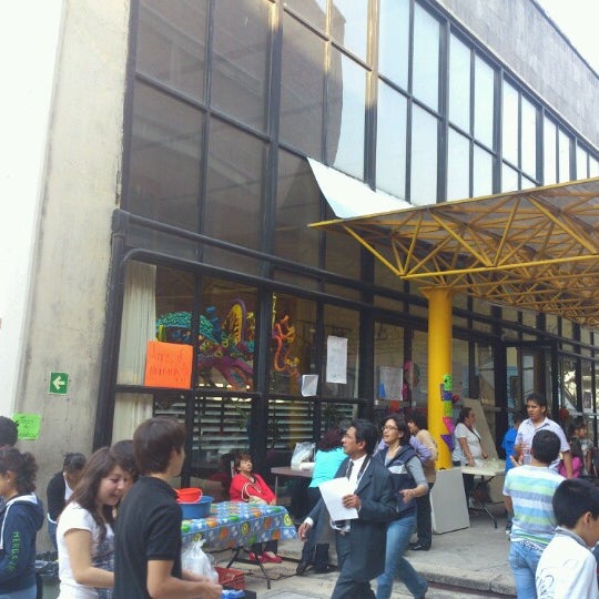 Fotos en Secundaria Anexa a la Normal Superior Santa María la Ribera Ribera de San Cosme No. 83 Fotos en Secundaria Anexa a la Normal Superior Santa María la Ribera Ribera de San Cosme No. 83