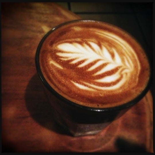 Foto tirada no(a) Ipsento Coffee House por Nick H. em 12/10/2012