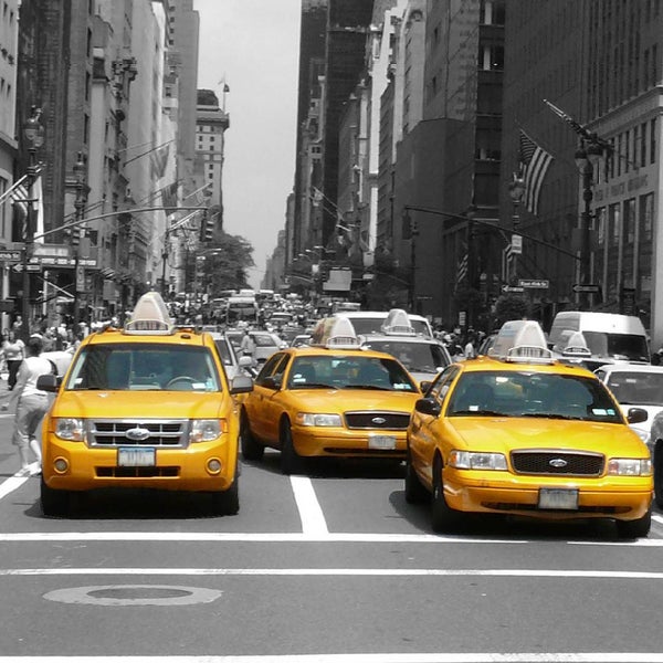 Купить желтое такси. Желтое такси. Желтое такси Нью Йорк. Желтое такси визитка. Желтое такси Воронеж.