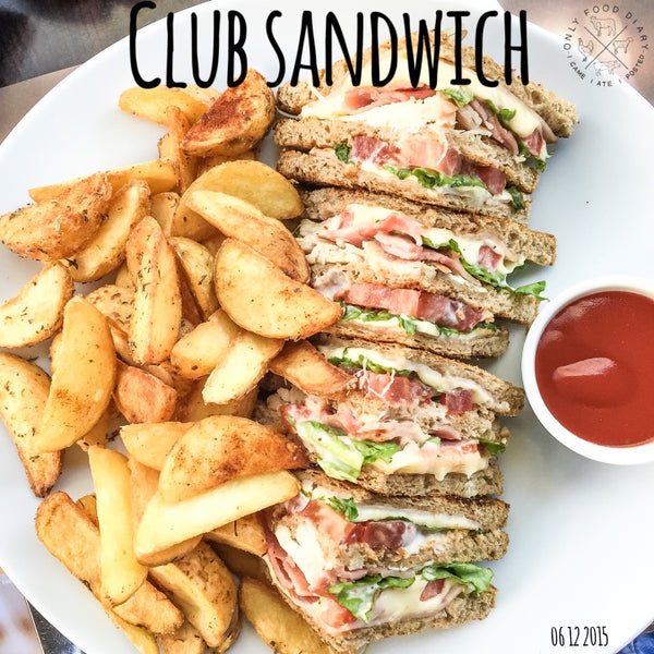 Ωραίο club sandwich