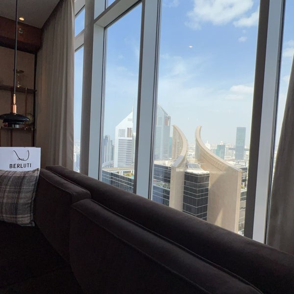 1/27/2024 tarihinde Khalidziyaretçi tarafından Waldorf Astoria Dubai International Financial Centre'de çekilen fotoğraf