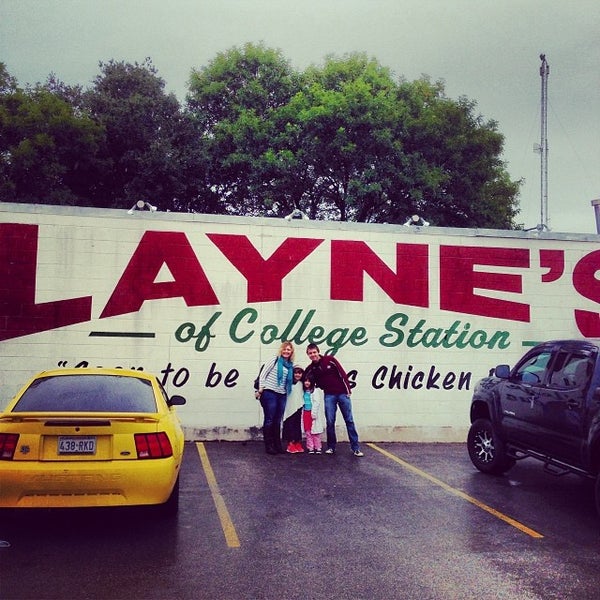Foto scattata a Layne&#39;s of College Station da Anthony S. il 11/9/2013