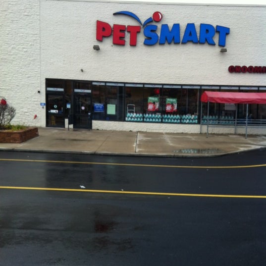 Springfield petsmart deals