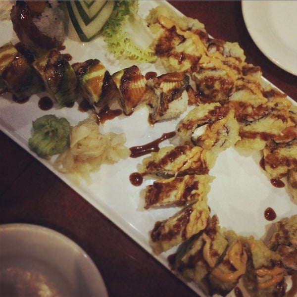 Foto tomada en YoiYoi Steakhouse &amp; Sushi  por Diaz A. el 2/12/2015