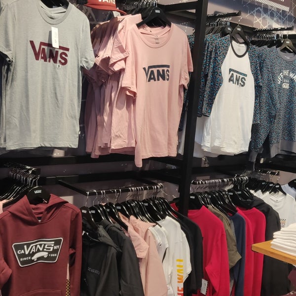 magasin vans espagne