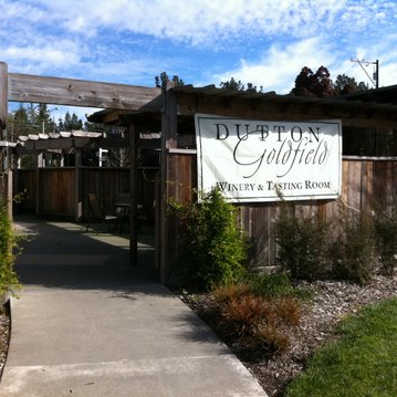 Photo taken at Dutton Goldfield Tasting Room by Marimar Estate Vineyards and Winery on 11/7/2012