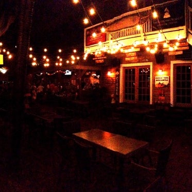 Smokin' Tuna Saloon - 62 tips from 2411 visitors