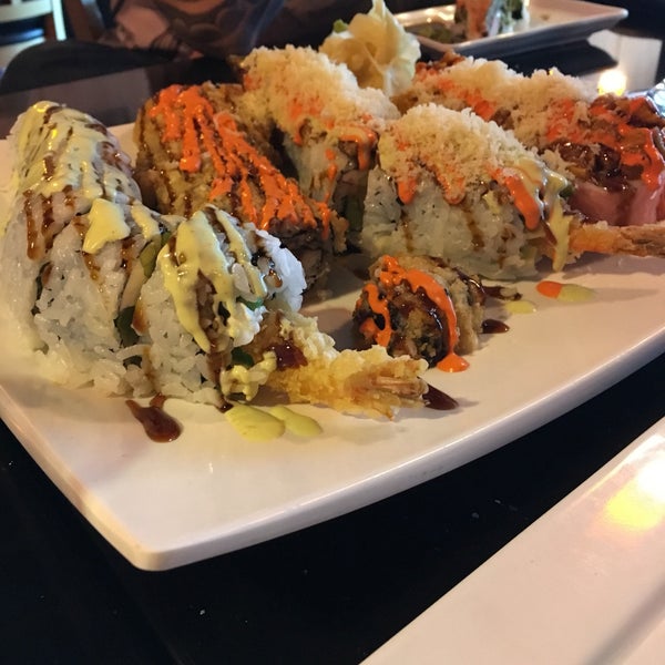 Photo taken at Shinto Japanese Steakhouse &amp; Sushi Lounge by Kool A. on 6/26/2017