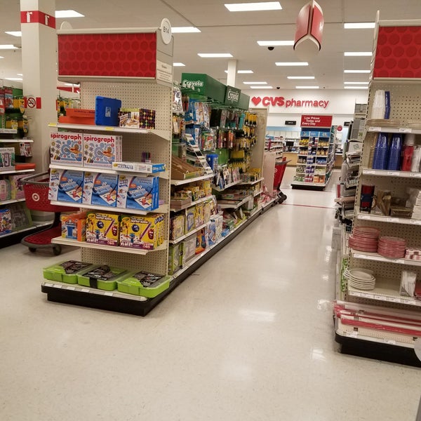 Target Farmingdale, NY'da fotoğraflar