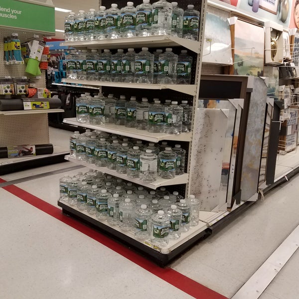 Target Farmingdale, NY'da fotoğraflar