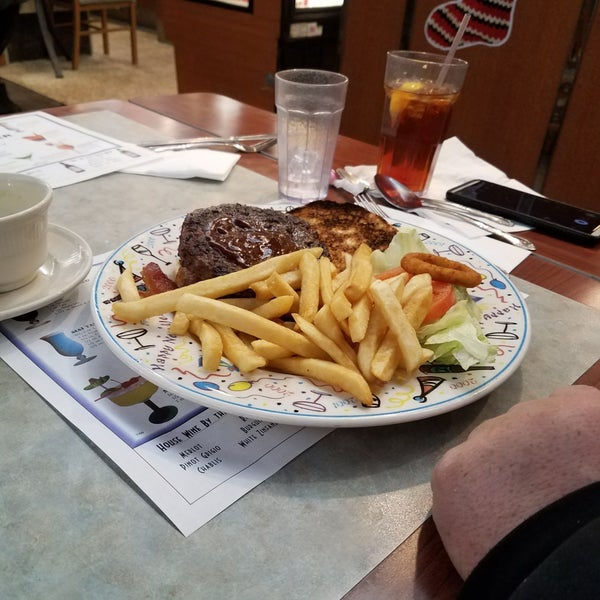 Photo taken at Bel Aire Diner by Daniel C. on 1/2/2018