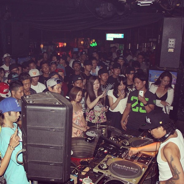 The Bridge Yokohama Nochnoj Klub V 横浜市