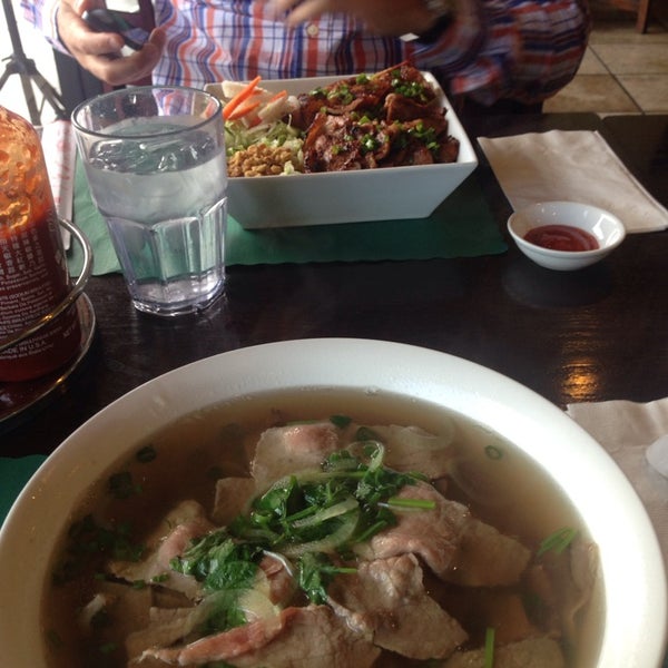 Photo taken at Pho Wagon by Elvis K. on 10/9/2013