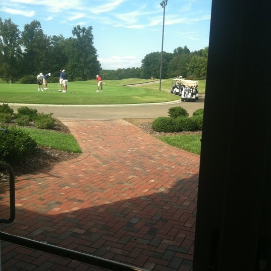Photo taken at Grandover Resort &amp; Conference Center by Charles T. on 10/4/2012