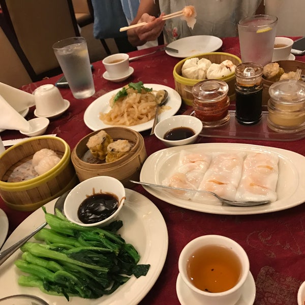 Photos at Mandalay Restaurant Chinese Restaurant in Honolulu